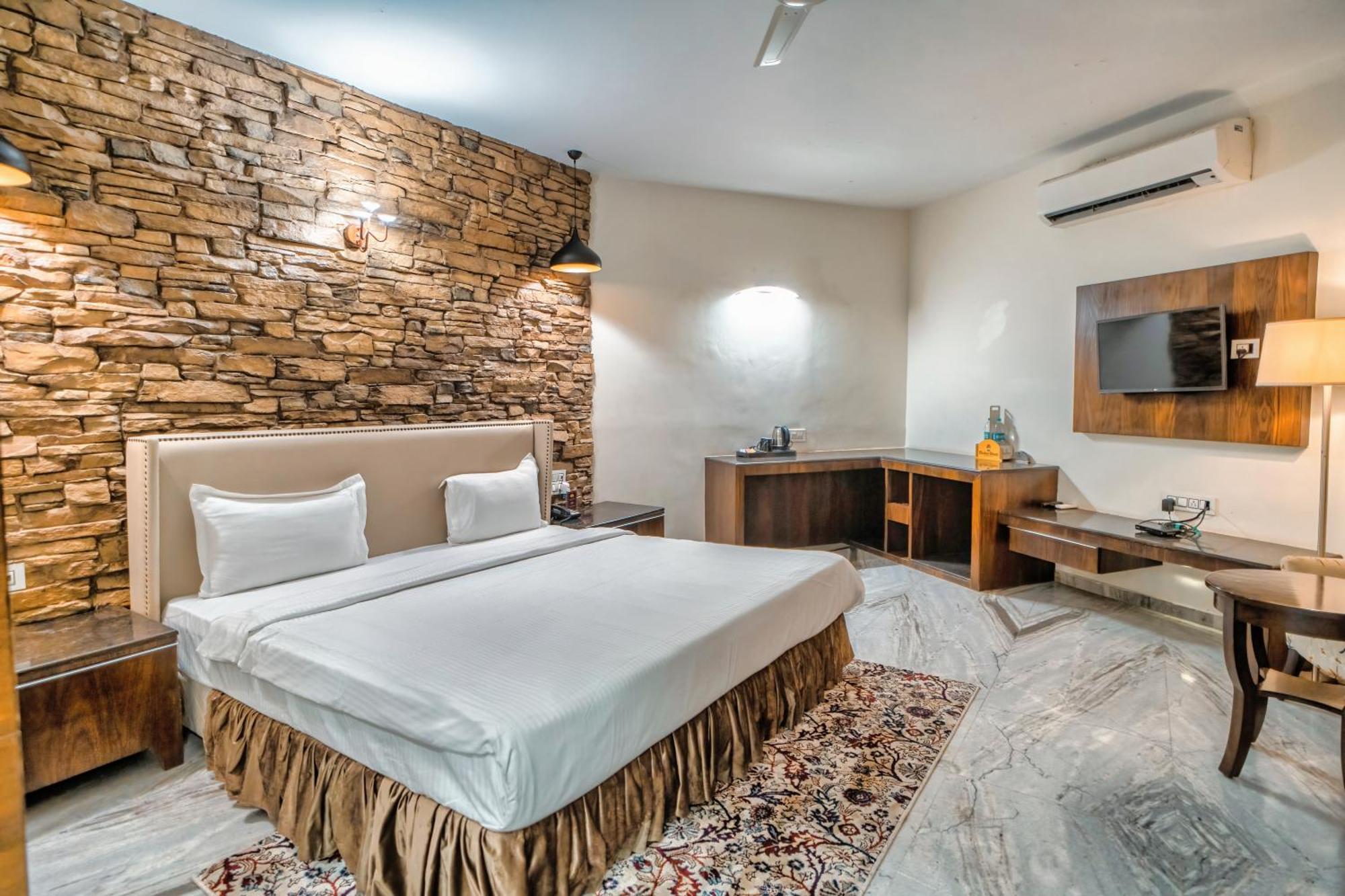 Chokar Dhani Resort Nagpur Bagian luar foto